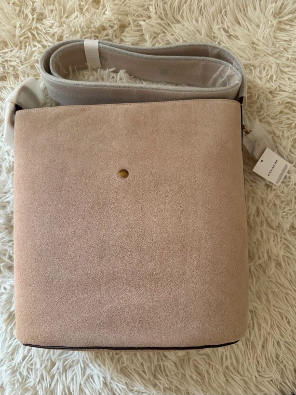 Coach Bleeker Women's Pink Leather Bucket Bag with Gold Accent NWT - Picture 4 of 5